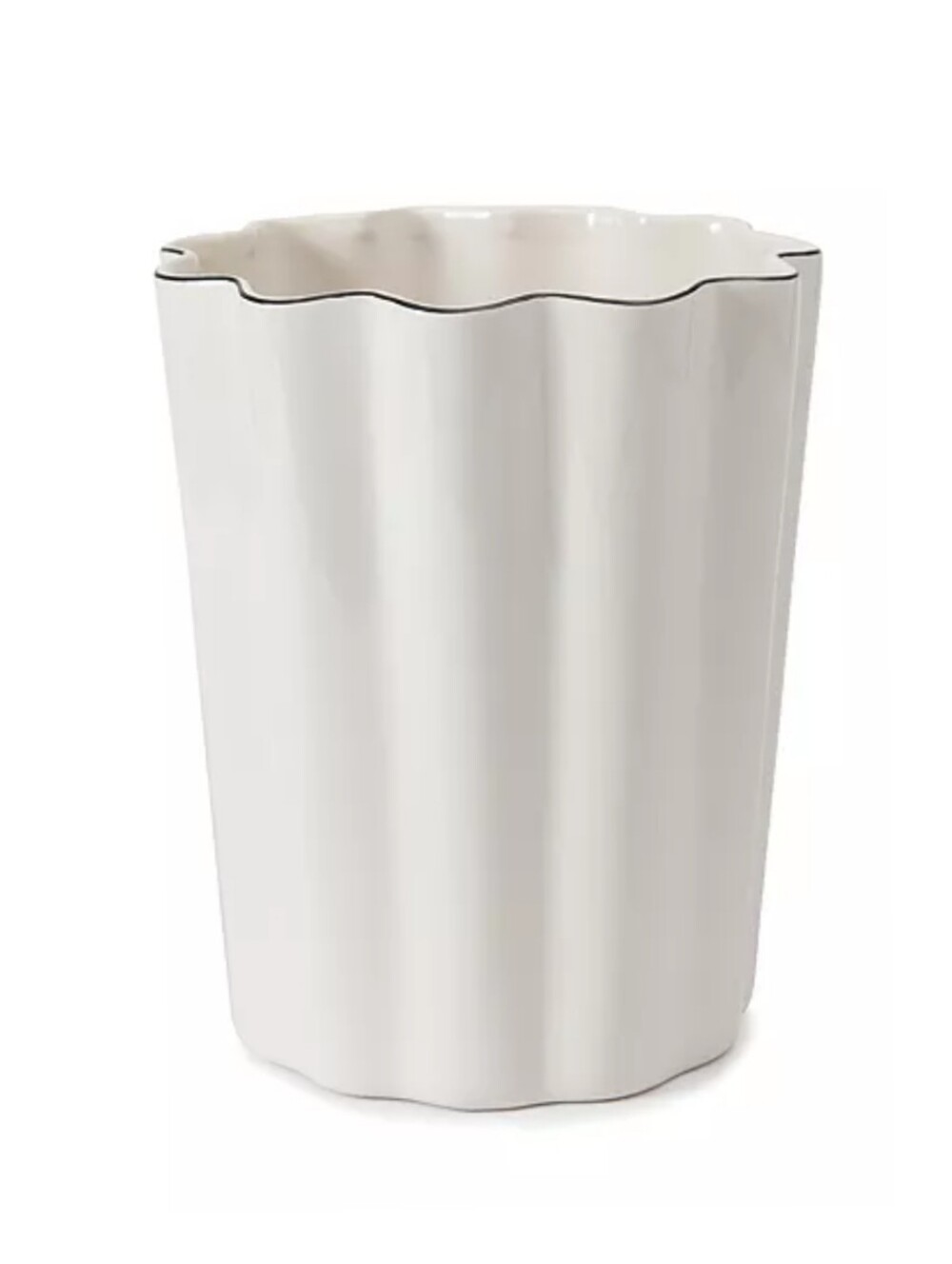 Kassatex NWT Le Marais Porcelain Waste Basket Scalloped Curves White/Black